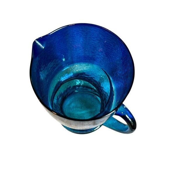Abstract Shaped Blue Ombre Glass Pouring Pitcher - Picture 4 of 5